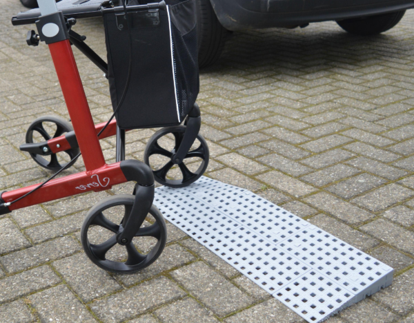 Drempelhulp 1,8cm (H) x 75cm (B) , 2 Zijdig Links
