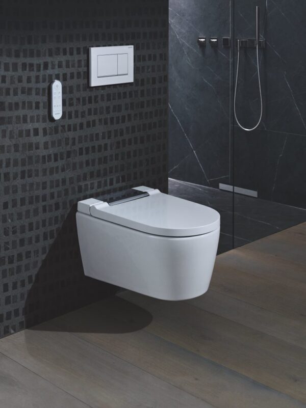 Geberit Aquaclean Sela met wandcloset