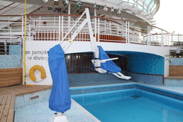Zwembadlift type Splash Marine