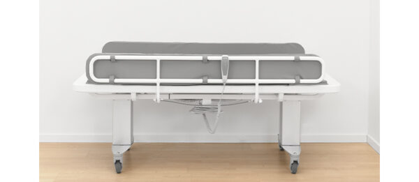 Mobiele douchestretcher / aankleedtafel - op wieltjes