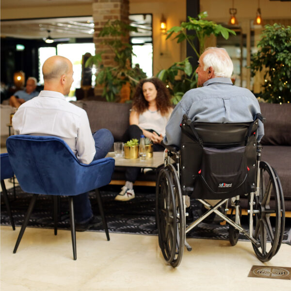 SitnStand voor rolstoelen